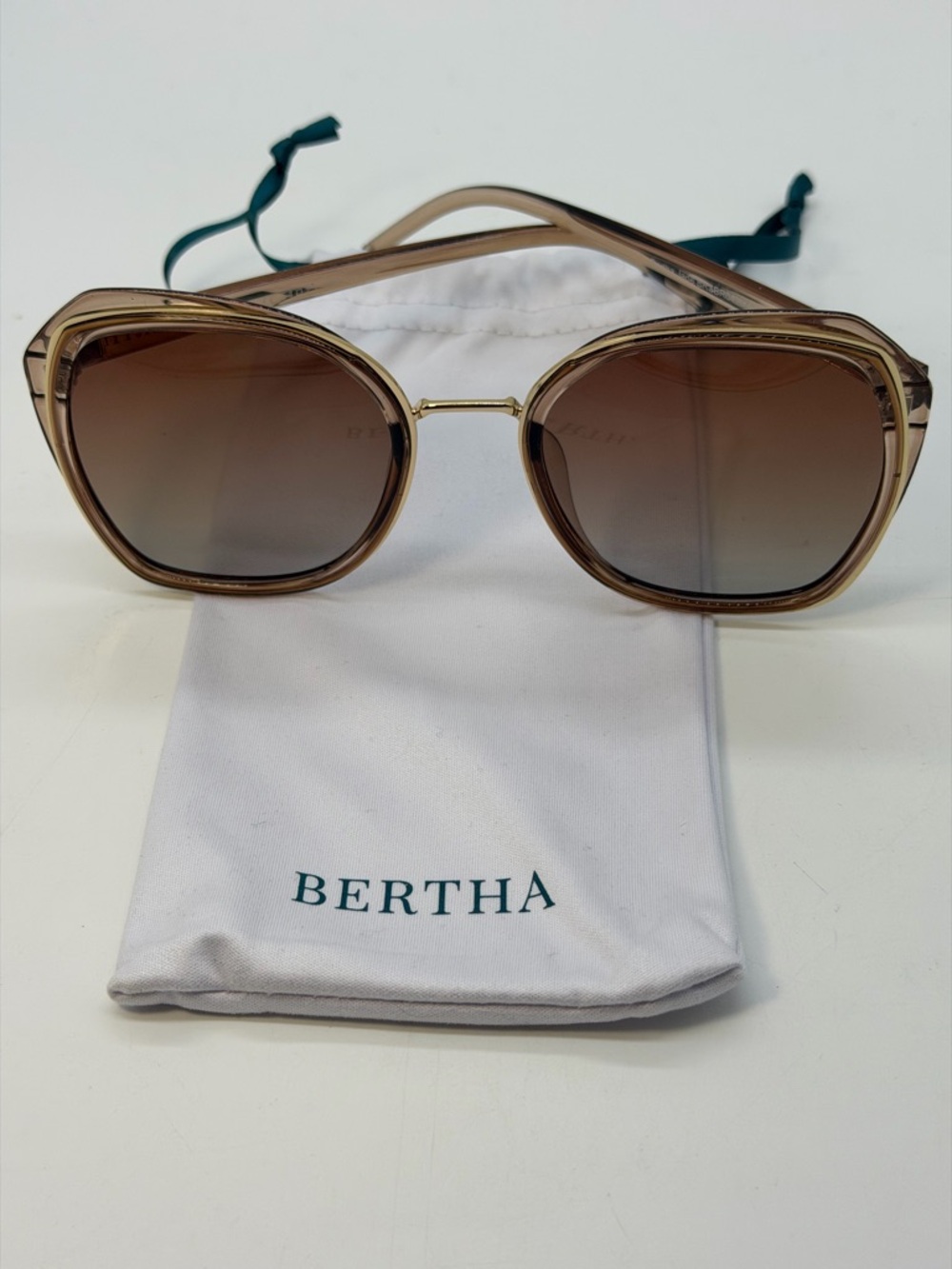 BERTHA Jade Sunglasses NWT